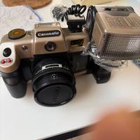 Macchina fotografica anni 70/80 Cabinati