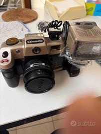 Macchina fotografica anni 70/80 Cabinati
