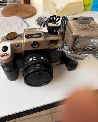 Macchina fotografica anni 70/80 Cabinati