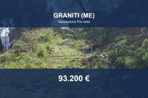 Immobile in asta di 210 m² con più di 5 locali a M