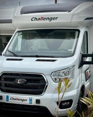 Challenger Semintegrale 380 Graphite Edition