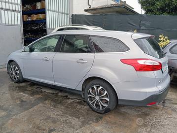 FORD FOCUS anno 2011 SW 1.6 benzina kw110 motore J
