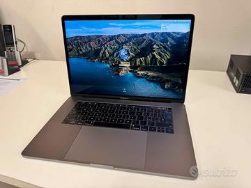 MacBook Pro  15"Intel Core i7