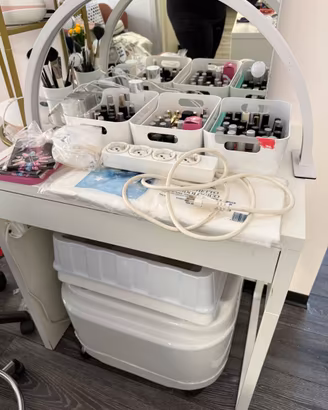 Tavolo manicure