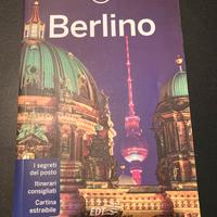 Libro Guida Lonley Planet Berlino