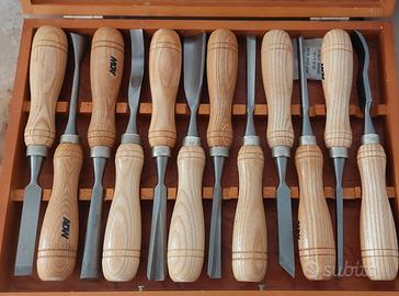 Sgorbie per intaglio e intarsio legno