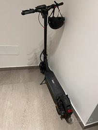 Monopattino Vivo V40
