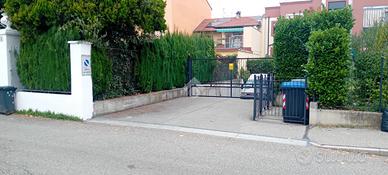 BOX A COLLEGNO