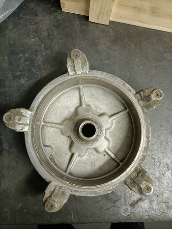 Vari ricambi per vespa