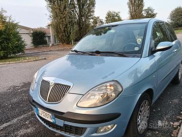 Lancia Ypsilon 1.2 16 valvole