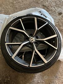 cerchi in lega 19 e gomme estive nuove