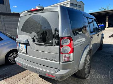 Land rover discovery 7 posti