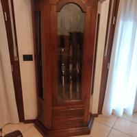 vetrina in legno massello 