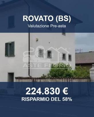Immobile in asta di 261 m² con più di 5 locali a R