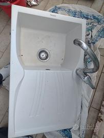 Lavandino cucina Telma (fragranite)con rubinetto