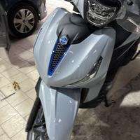 Beverly 400