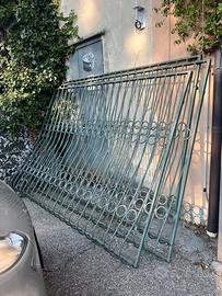 3 Inferriate di sicurezza in ferro battuto 267x185