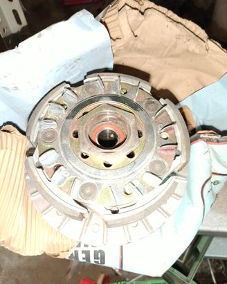 puleggia gruppo frizione originale piaggio mp3 250