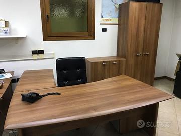 scrivanie e mobili arredo ufficio