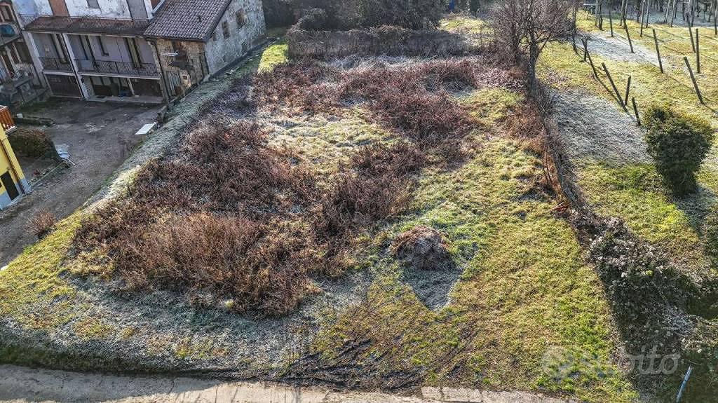 Terreno di 695 m² a San Paolo d'Argon - Vista 2