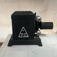 Videoproiettore vintage RoTo