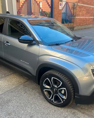 Jeep Avenger 1.2 TURBO 100 CV ALTITUDE + PACK *PAR