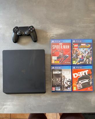 Play station 4 slim spider man edition