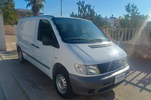 Mercedes Benz Vito CDI Furgone