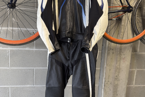 Tuta moto in pelle 2 pezzi