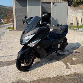 Yamaha Tmax 500