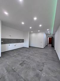 rif 561 fronte villaggio coppola 1 piano con posto