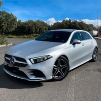 Mercedes Benz Classe A180 AMG PREMIUM