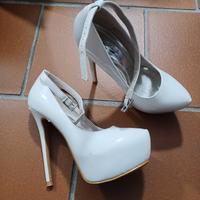 SCARPE N. 36 . 5 €