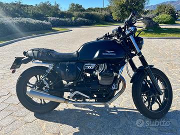 Moto Guzzi v7 II Stone 2015