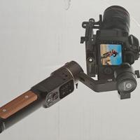 stabilizzatore reflex Feiyutech AK2000C Gimbal