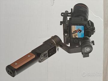 stabilizzatore reflex Feiyutech AK2000C Gimbal