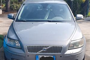 Volvo v50 D5