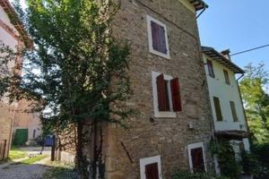 Immobile in asta di 378 m² con più di 5 locali e b