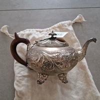 “Sheffield Collection” Teiera + Cornice decorative