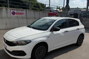 Fiat Tipo 1.5 Hybrid DCT 5p (131 CV)