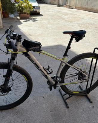 mountain bike