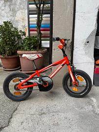Bicicletta per bambini con pedali