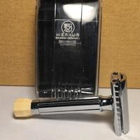 Rasoio di sicurezza Merkur Progress 