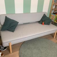 Divano Ikea Ypperlig praticamente nuovo