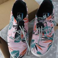 VANS Girls sneakers Pink