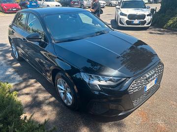 AUDI A3 SPORTBACK 35 2.0 TDI BUSINESS S TRONIC