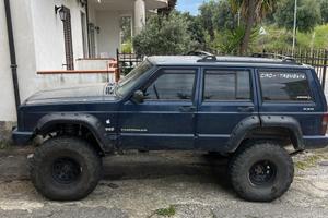 Jeep cherokee xj 2.5 vm tutto omologato a libretto