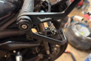 Paraleve evotech triumph street triple 765