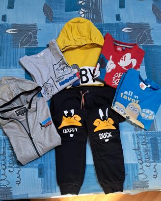 Lotto abbigliamento bambino 