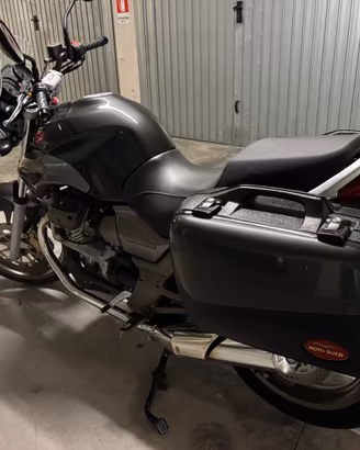 Moto Guzzi Breva 750 i.e del 2004